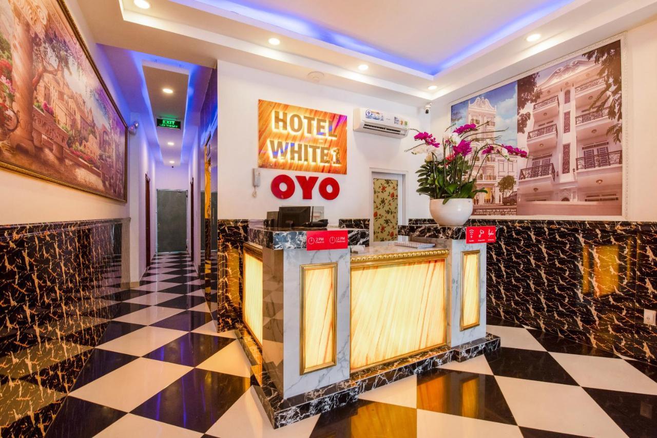 Oyo 471 White 1 Hotel Ho Chi Minh City Bagian luar foto