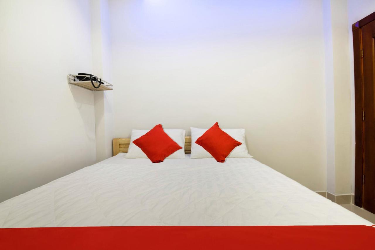 Oyo 471 White 1 Hotel Ho Chi Minh City Bagian luar foto