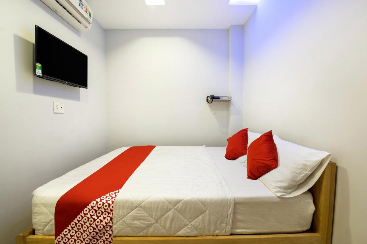 Oyo 471 White 1 Hotel Ho Chi Minh City Bagian luar foto