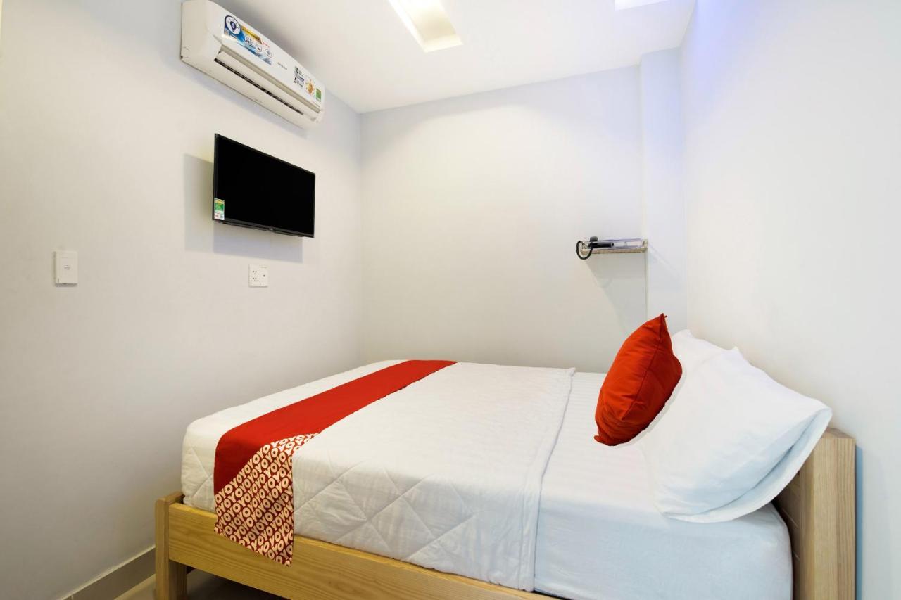 Oyo 471 White 1 Hotel Ho Chi Minh City Bagian luar foto