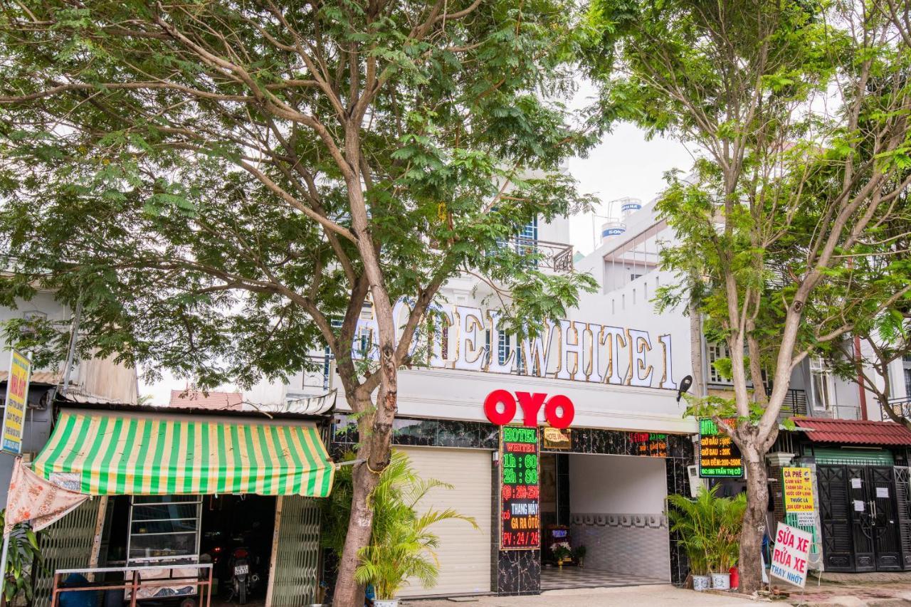 Oyo 471 White 1 Hotel Ho Chi Minh City Bagian luar foto